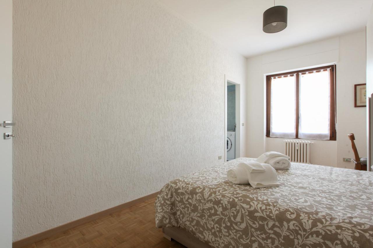 New Fashion District, 3 Bdrs - 30 Minutes From Linate With New Subway Appartement *