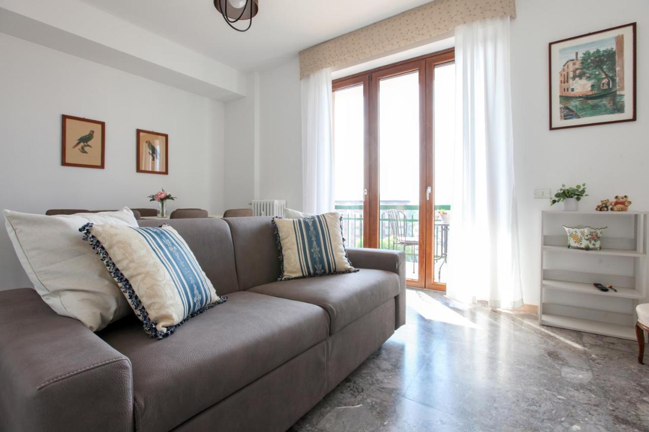 Appartement New Fashion District, 3 Bdrs - 30 Minutes From Linate With New Subway Milaan